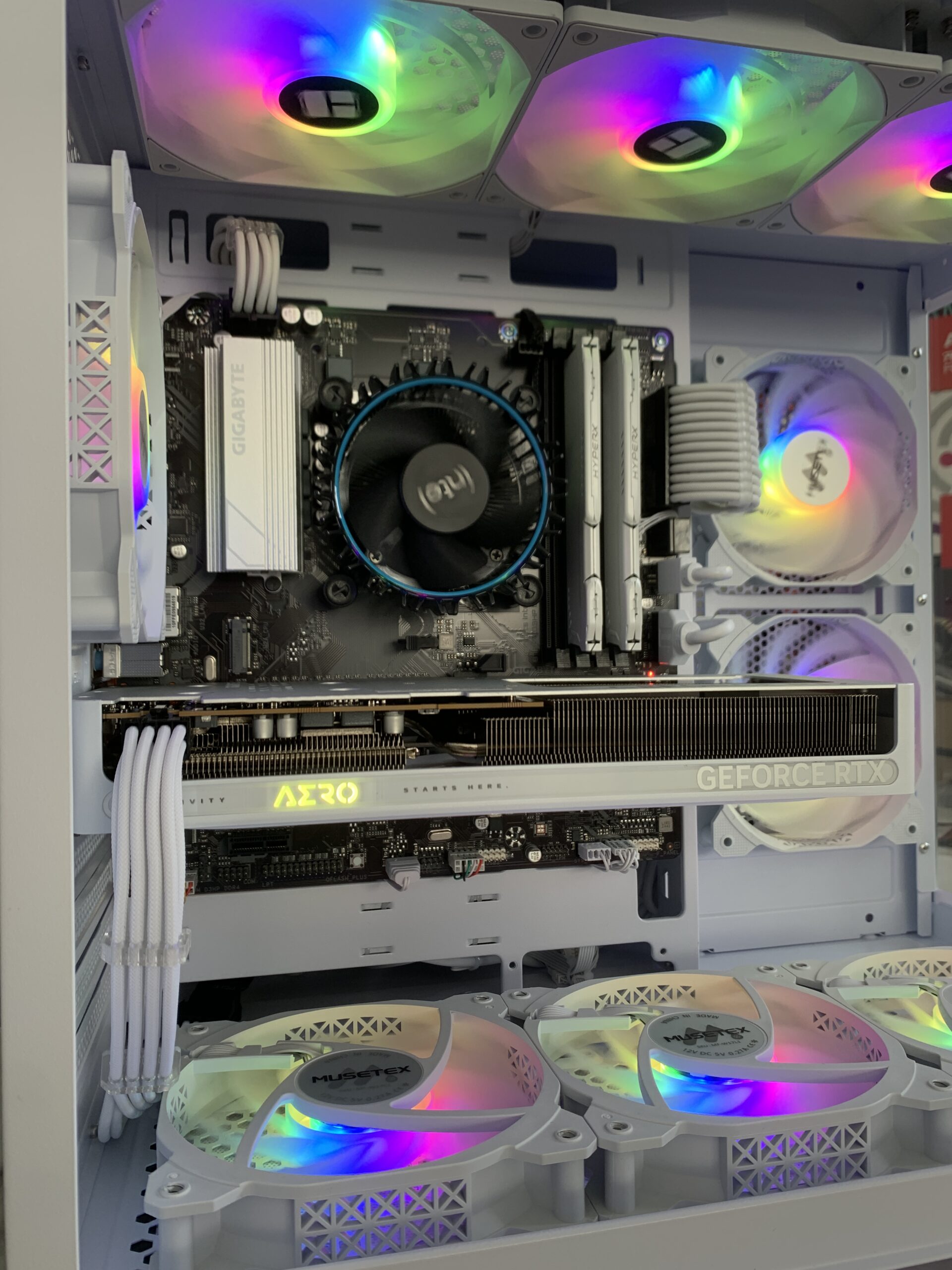 PC GAMER INTEL I5 12400f RTX 5060 – Image 3